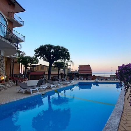 Hotel Corallo Taormina Exterior photo